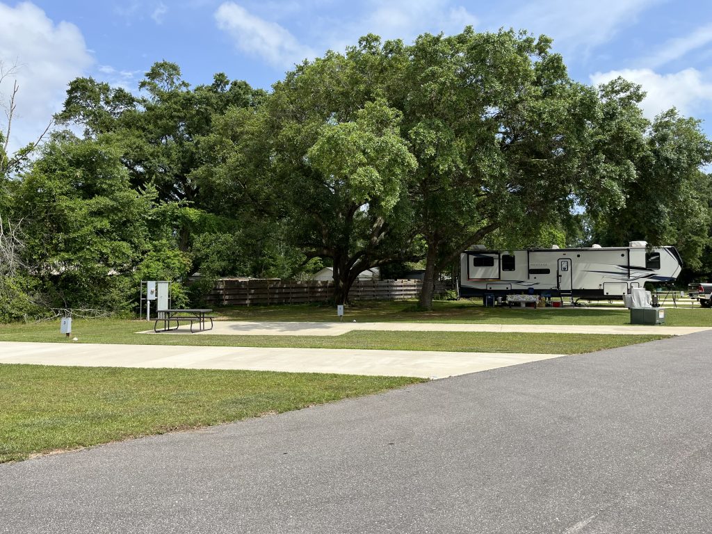 About Us Blue Heron Escape | Meet Our Team and Discover Our Mission | 2024, image size:1024x768